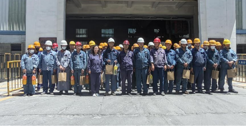 心系一線 致敬堅守 &mdash;&mdash;物產(chǎn)工投公司黨委與公司工會 將&ldquo;夏日送清涼&rdquo;慰問職工活動進(jìn)行到底